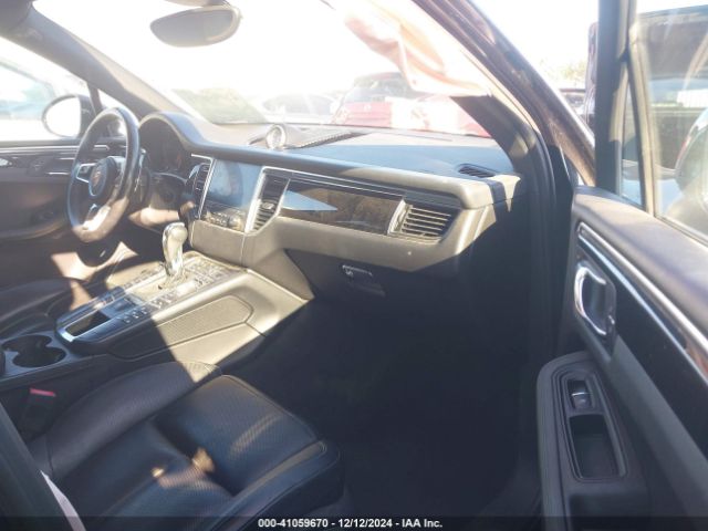 2017 PORSCHE MACAN WP1AB2A57HLB11786 Photo 4