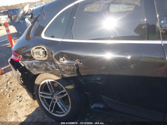 2017 PORSCHE MACAN WP1AB2A57HLB11786 Photo 5