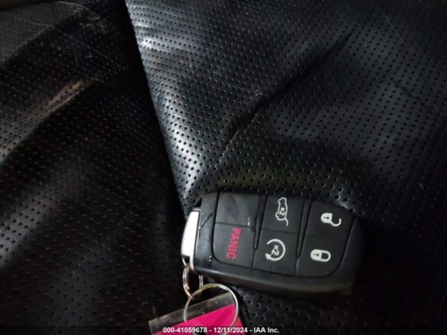 1C4RJFCG6EC209829 Jeep Grand Cherokee Overland