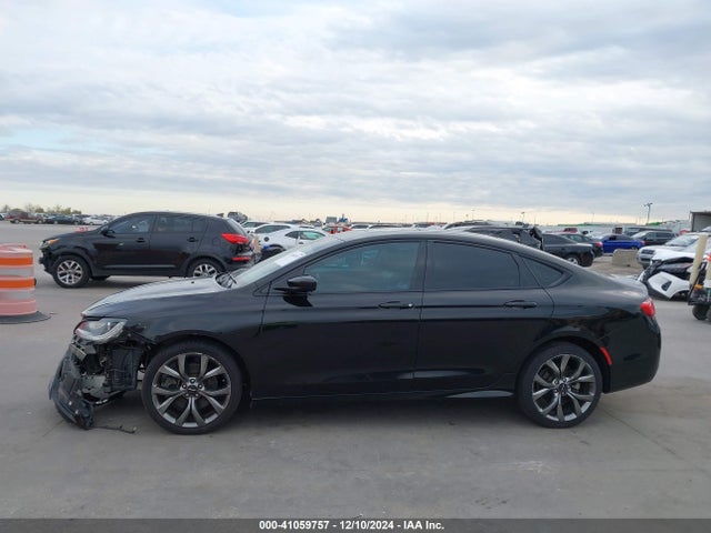Chrysler 200 S 2015 1C3CCCDG2FN540625 Image 15