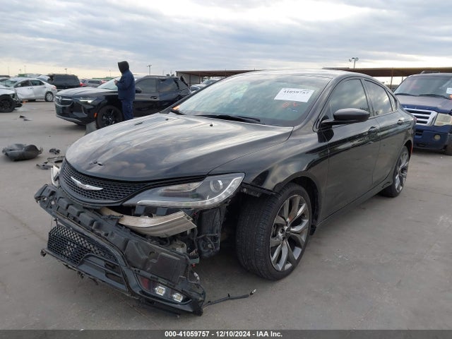 1C3CCCDG2FN540625 Chrysler 200 S