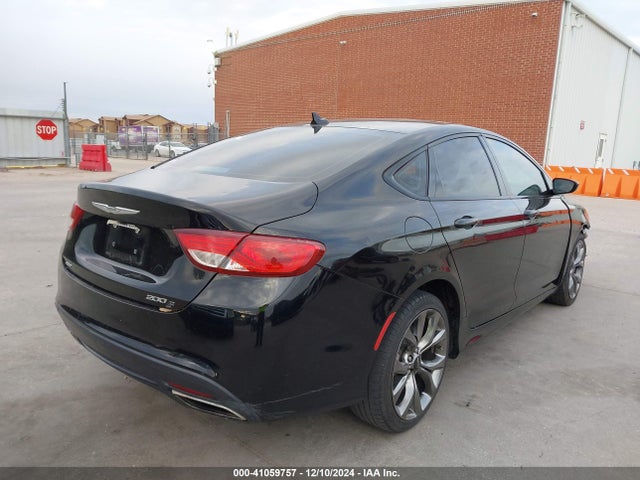 1C3CCCDG2FN540625 Chrysler 200 S