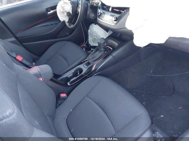 JTDEPRAE6LJ040744 Toyota COROLLA LE