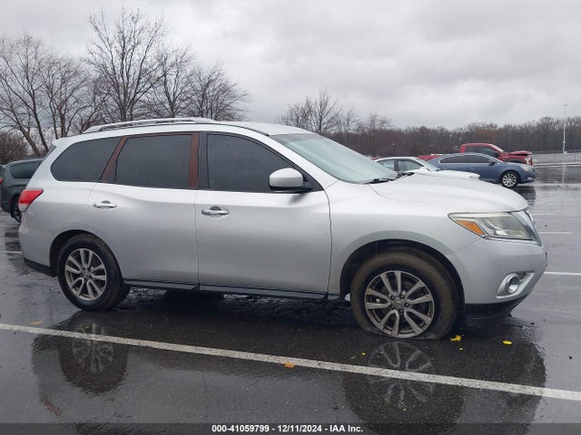 5N1AR2MM0FC687017 Nissan Pathfinder Sv