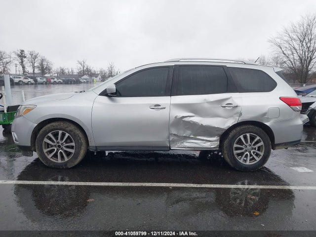 5N1AR2MM0FC687017 Nissan Pathfinder Sv