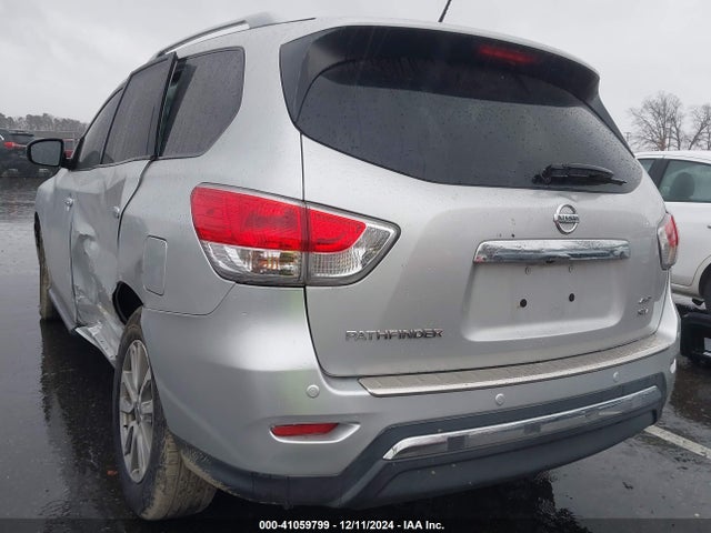 5N1AR2MM0FC687017 Nissan Pathfinder Sv