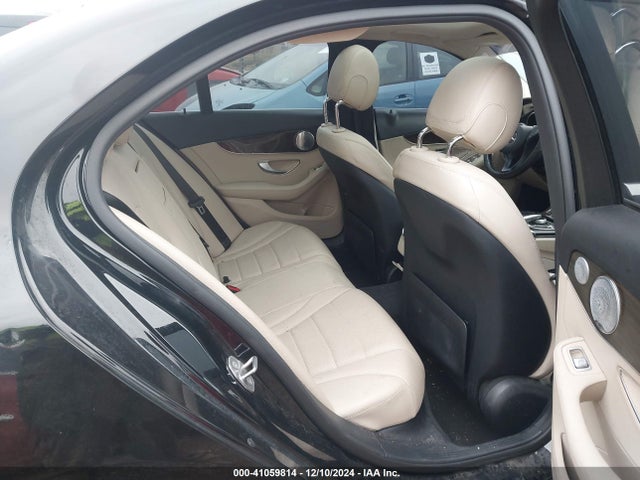 55SWF4KB5GU177555 Mercedes-Benz C 300 4matic/luxury 4matic/sport 4matic