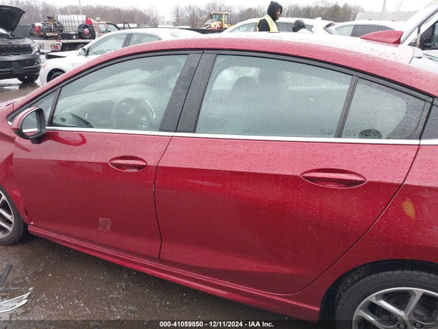 Chevrolet Cruze Lt Auto 2018 1G1BE5SM0J7189208 Image 14