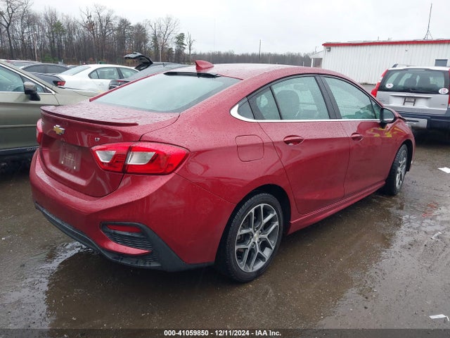 Chevrolet Cruze Lt Auto 2018 1G1BE5SM0J7189208 Image 4