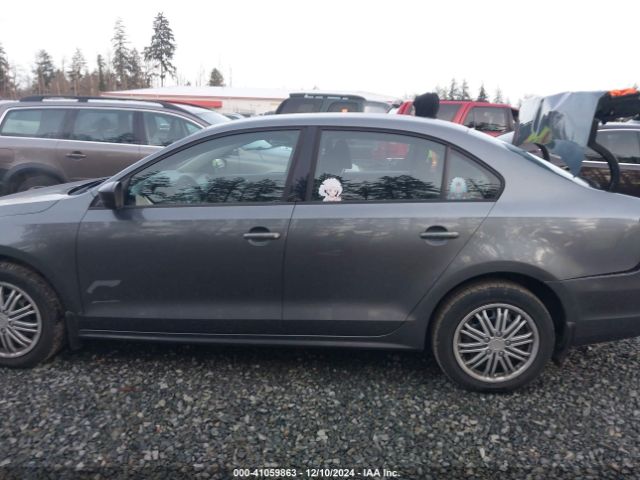 3VW1K7AJ0EM389688 Volkswagen Jetta 2.0l S