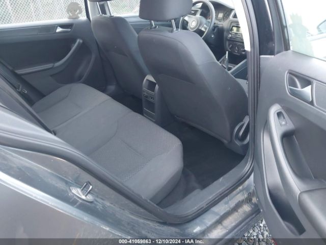 3VW1K7AJ0EM389688 Volkswagen Jetta 2.0l S