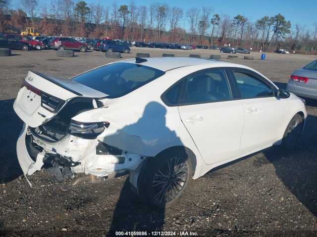 3KPF54ADXPE524844 KIA Forte Gt-line