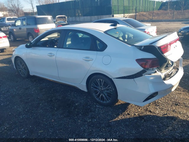 3KPF54ADXPE524844 KIA Forte Gt-line