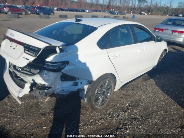 3KPF54ADXPE524844 KIA Forte Gt-line