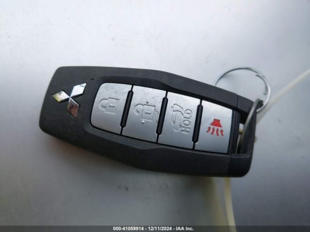 JA4J4WA81RZ055804 Mitsubishi Outlander Sel 2.5