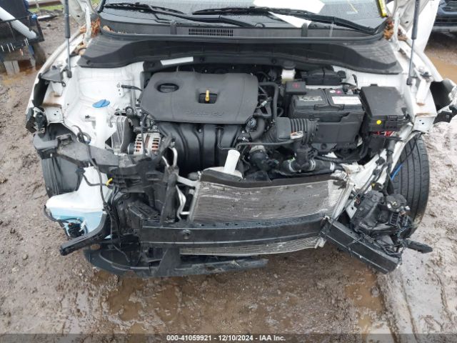 KNDJ23AU0N7172853 KIA SOUL LX