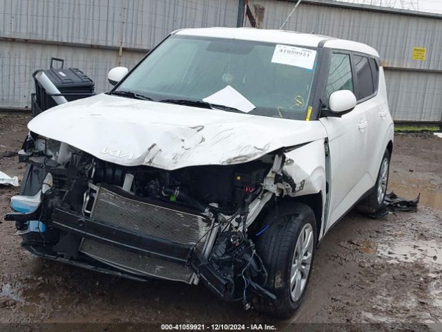KNDJ23AU0N7172853 KIA SOUL LX