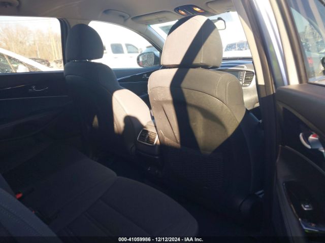 5XYPGDA50LG608143 KIA Sorento 3.3l Lx