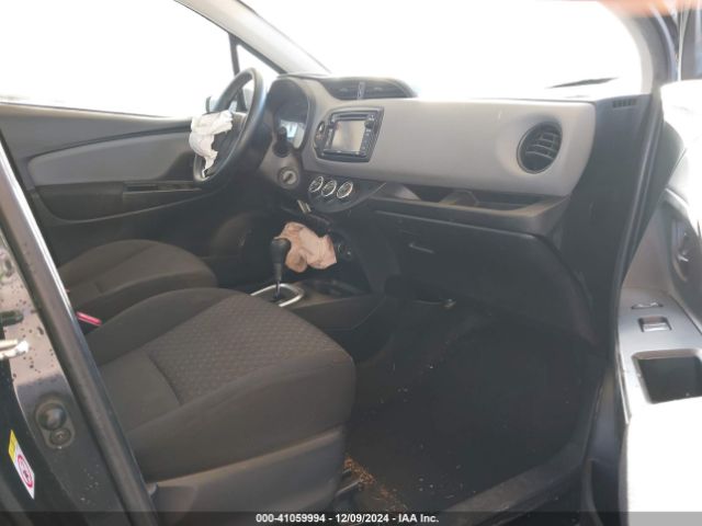 VNKKTUD33FA030552 Toyota YARIS L