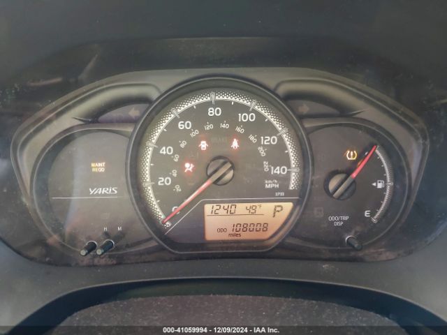 VNKKTUD33FA030552 Toyota YARIS L