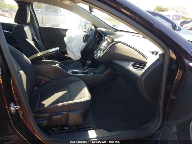 1G1ZB5ST7LF127439 Chevrolet Malibu Fwd Ls