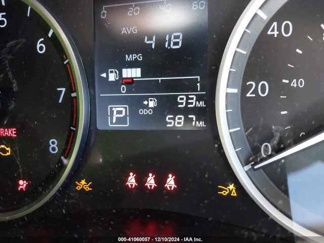 Nissan Versa 1.6 S 2024 3N1CN8DV0RL930812 Image 7