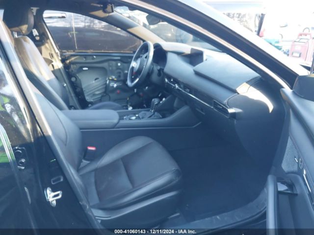 JM1BPBNM3K1140472 Mazda Mazda3 Premium Package