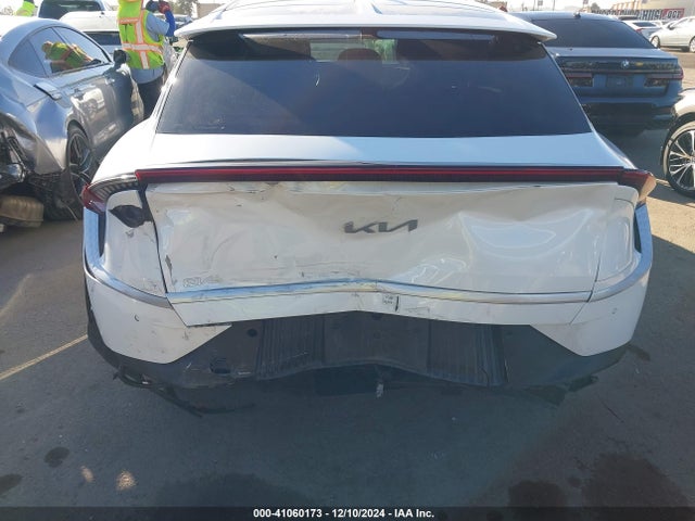 KIA EV6 LIGHT 2023 KNDC34LB8P5608693 Image 6