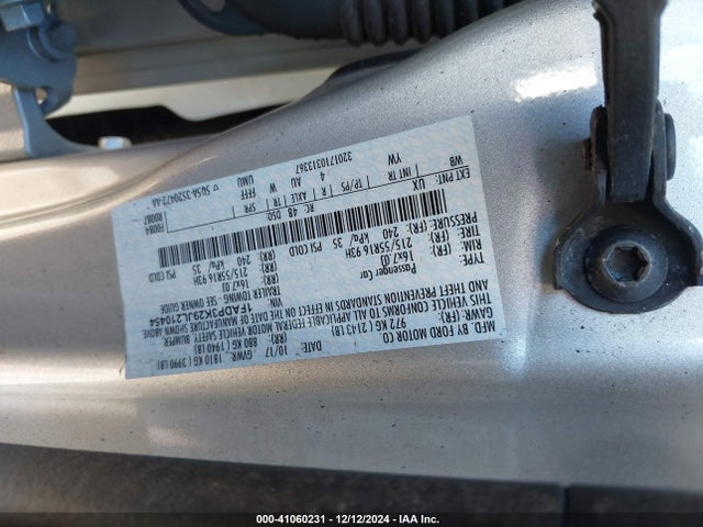 Ford FOCUS SE 2018 1FADP3K29JL210454 Image 9