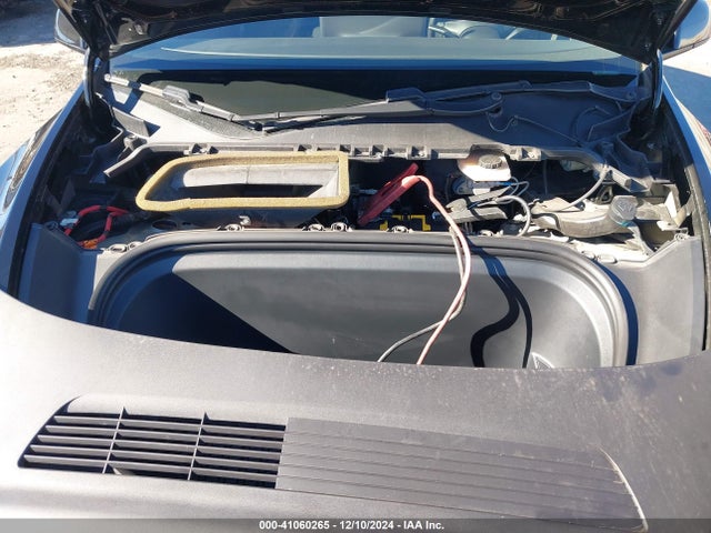 2020 TESLA MODEL Y 5YJYGDEE4LF052263 Photo 9