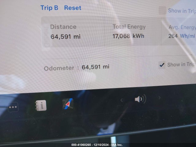 2020 TESLA MODEL Y 5YJYGDEE4LF052263 Photo 6