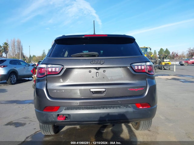 3C4NJDDB6KT790349 Jeep Compass Trailhawk 4x4