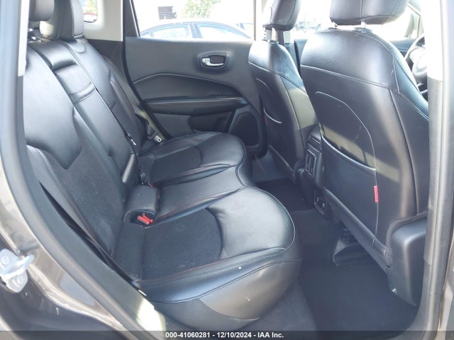 3C4NJDDB6KT790349 Jeep Compass Trailhawk 4x4
