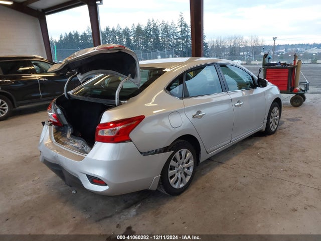 Nissan SENTRA S 2018 3N1AB7AP1JY268813 Image 4