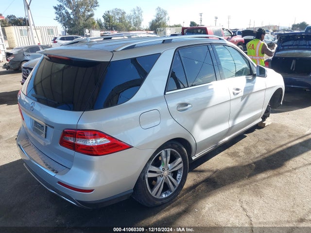 4JGDA5JB3EA384400 Mercedes-Benz ML 350