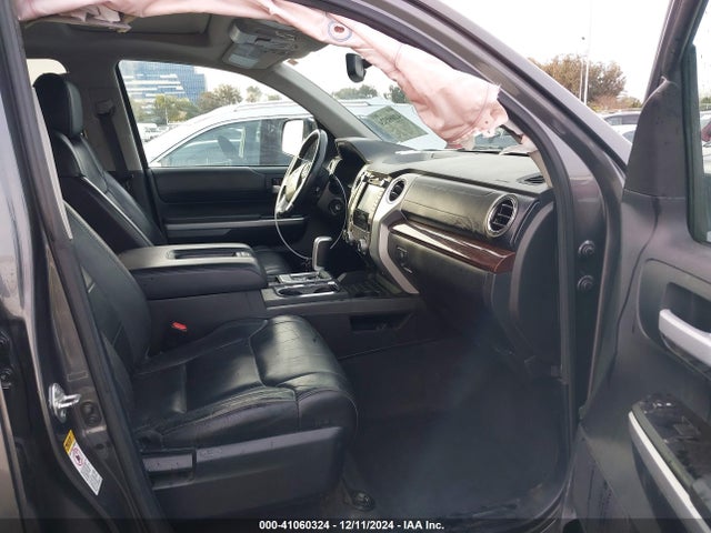 5TFHY5F11FX472734 Toyota Tundra Limited 5.7l V8
