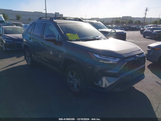 Toyota Rav4 Xle 2023 JTMW1RFV4PJ025034 Image 13
