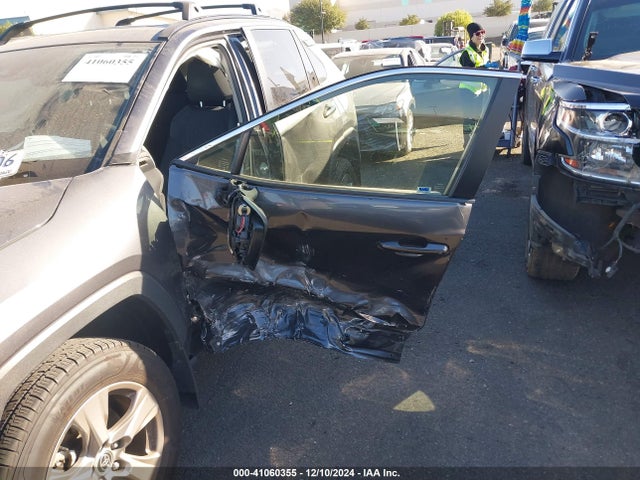 Toyota Rav4 Xle 2023 JTMW1RFV4PJ025034 Image 6