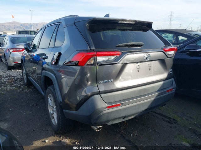 Toyota Rav4 Xle 2021 2T3P1RFV2MC165053 Image 3