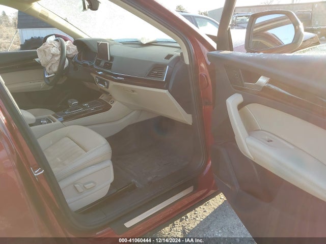 WA1BNBFY0K2074507 Audi Q5 45 Premium