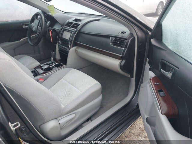 41060496 :رقم المزاد ، 4T4BF1FK2DR294149 vin ، 2013 Toyota Camry Xle مزاد بيع