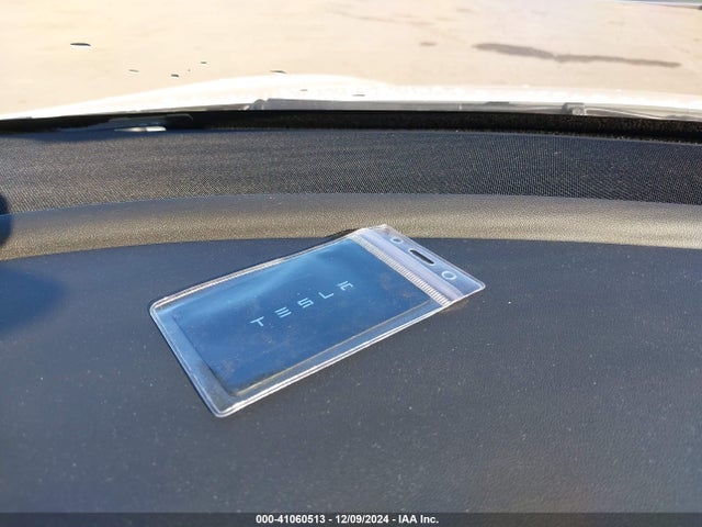 2022 TESLA MODEL Y 7SAYGDEF0NF390807 Photo 10