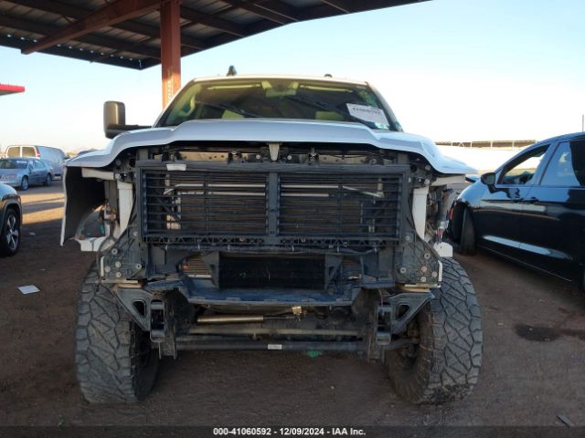 3C6UR5CJ5LG252648 RAM 2500 Tradesman  4x4 6'4 Box