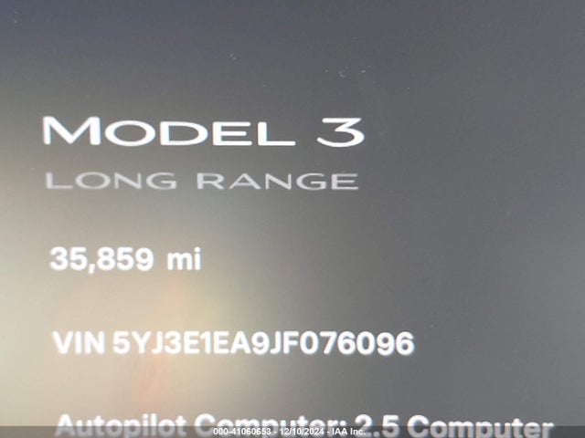 Tesla Model 3 Long Range/mid Range 2018 5YJ3E1EA9JF076096 Image 15