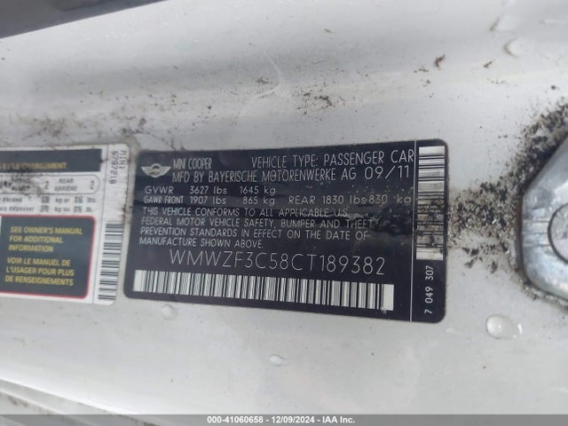 2012 MINI COOPER CLUBMAN WMWZF3C58CT189382 Photo 8