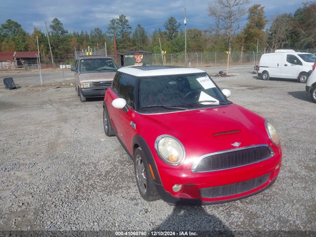 2008 MINI COOPER S WMWMF73578TT90232 Photo 0
