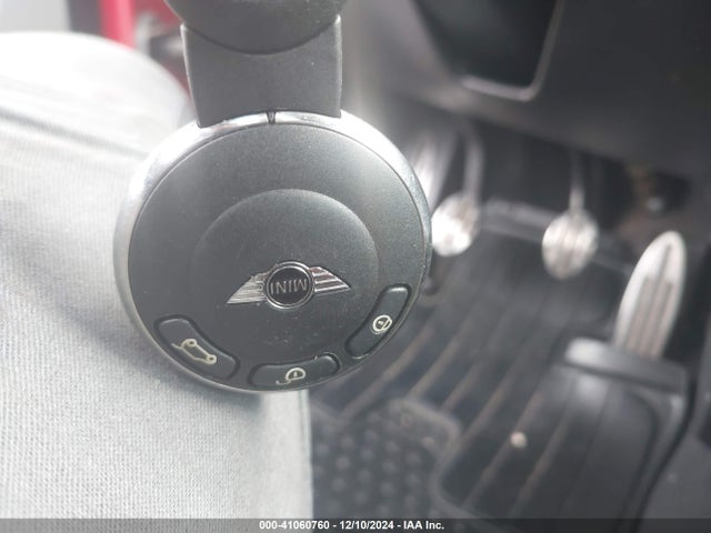 2008 MINI COOPER S WMWMF73578TT90232 Photo 10