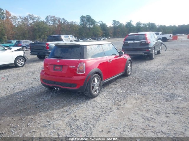 2008 MINI COOPER S WMWMF73578TT90232 Photo 3