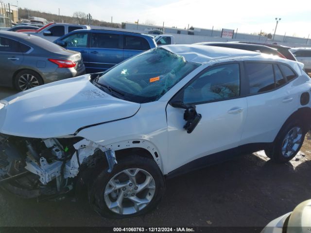 KL77LFEPXSC008278 Chevrolet Trax Fwd Ls