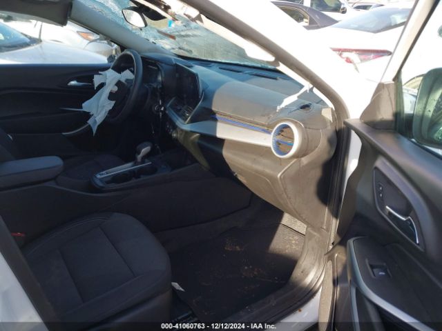 KL77LFEPXSC008278 Chevrolet Trax Fwd Ls